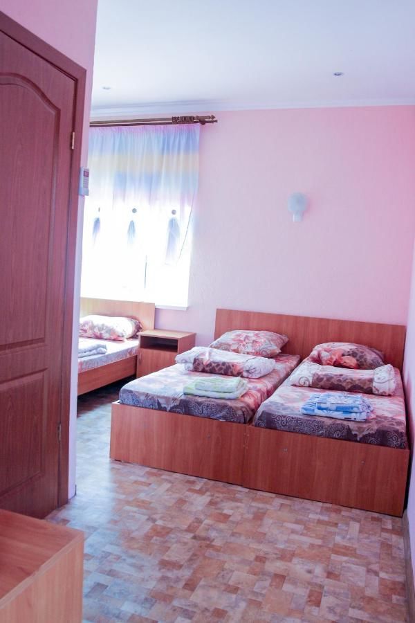 Отель Hotel Kings Zatoka Затока-9